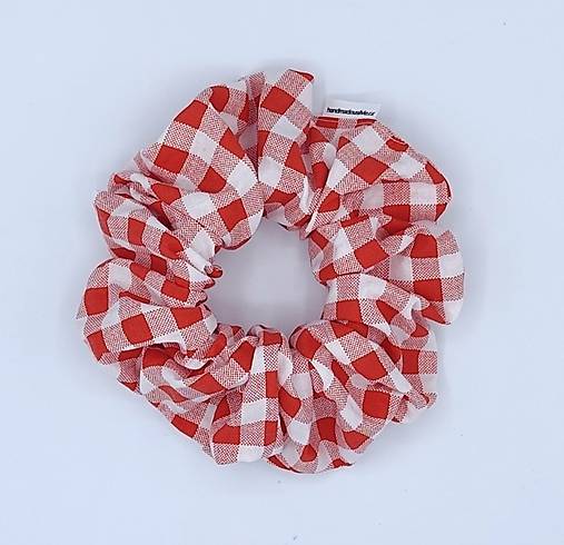 Ozdoby do vlasov - Bavlnená gumička červená kocka XXL - 17746415_