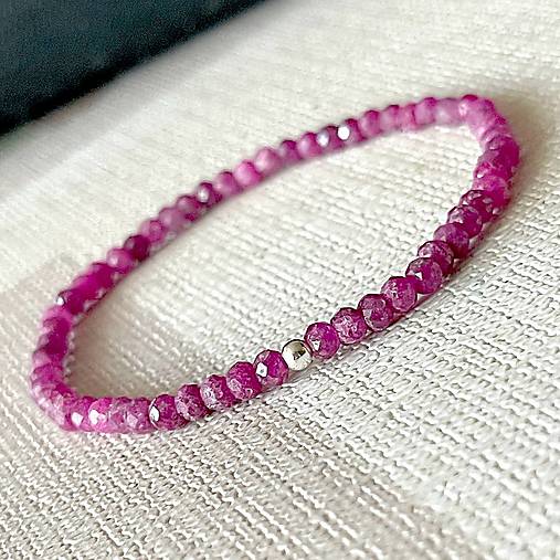 Elastic Ruby Bracelet AG925 / Elastický náramok rubín, striebro E003