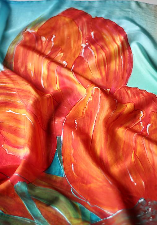 Ručne maľovaná hodvábna šatka s kvetmi - Červené tulipány - originál