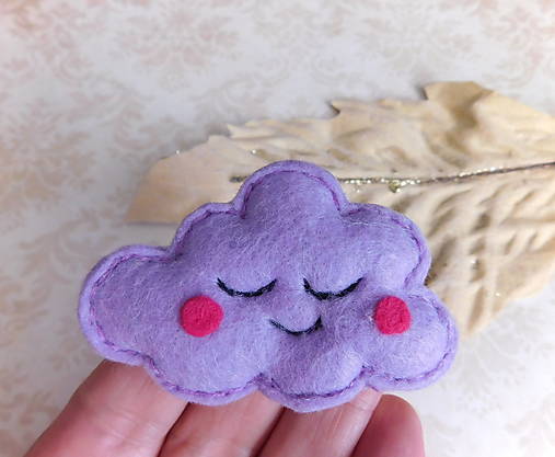 Brošne - brošňa šťastný levanduľový obláčik - Výpredaj všetkého! - 17749790_