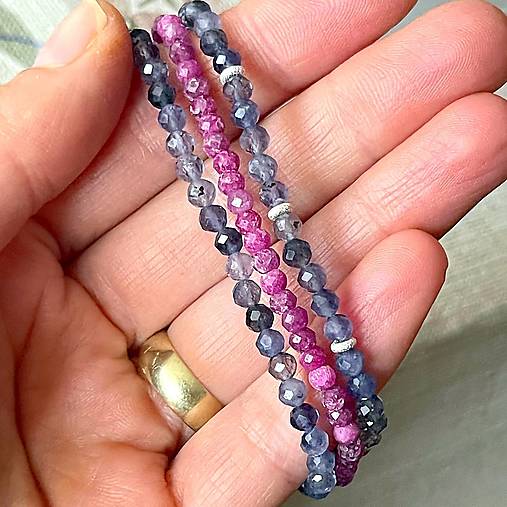 Elastic Iolite Bracelet AG925 / Elastický náramok iolit, striebro E003