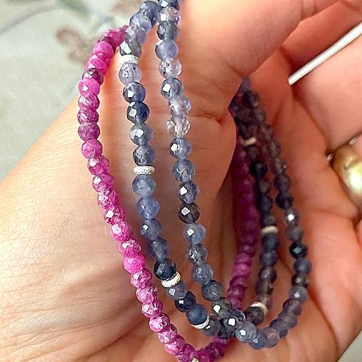 Elastic Iolite Bracelet AG925 / Elastický náramok iolit, striebro E003