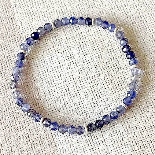 Elastic Iolite Bracelet AG925 / Elastický náramok iolit, striebro E003