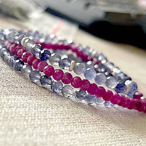 Elastic Iolite Bracelet AG925 / Elastický náramok iolit, striebro E003