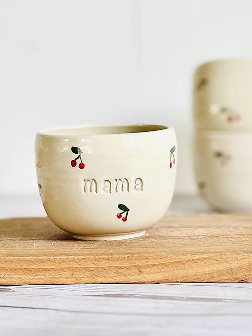 Čerešne - pohárik cappuccino mama (bez uška, 200ml)