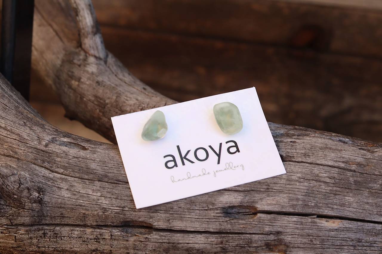 Napichovacie náušnice z minerálov (Fluorit)