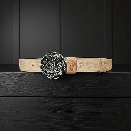 Zdobený opasok Viking nefarbený