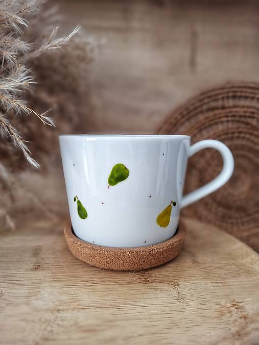 Nádoby - Porcelánová šálka Hrušky - 17761395_