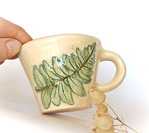 Nádoby - šálka s vetvičkou - 17761453_