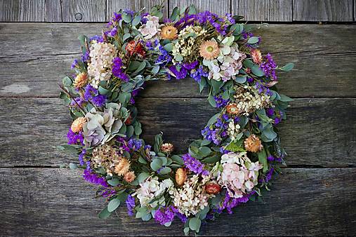 Dekorácie - Eukalyptový veniec - 17760273_