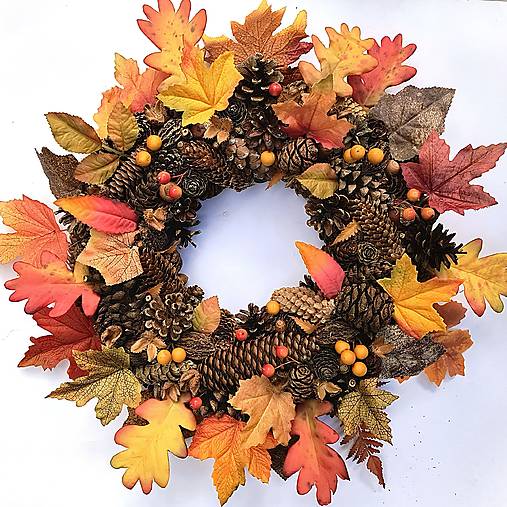 Dekorácie - Veniec „Jeseň v zmiešanom lese“ - 17763145_