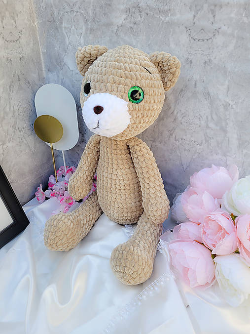 Hračky - Veľký 45cm háčkovaný macko - 17763999_