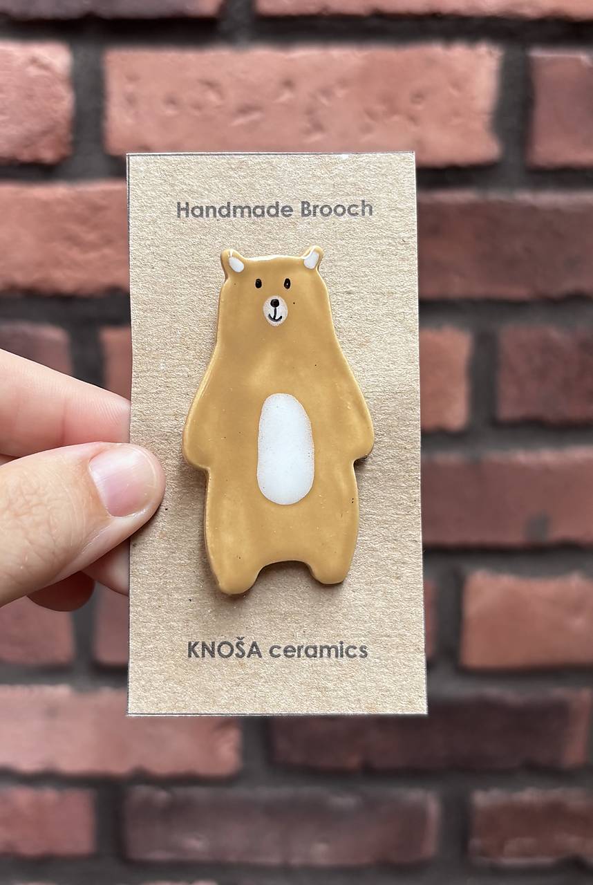 Keramická brošňa veľký maco