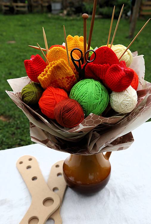 Dekorácie - Jesenná klbková kytica – darček pre tvorivé duše - 17766429_