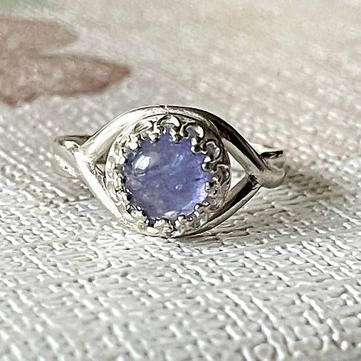 Tanzanite Filigree Silver Ag925 Ring / Strieborný prsteň s tanzanitom E002