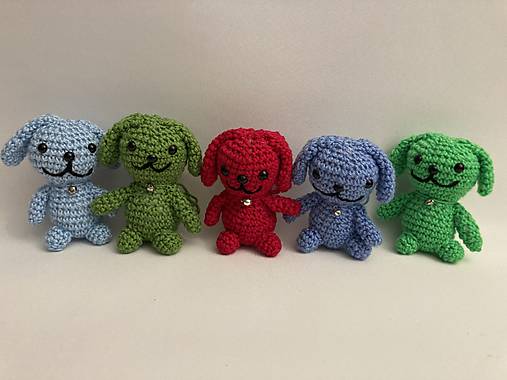 Darčeky pre svadobčanov - háčkovaní psíkovia- jednofarební - 17770590_