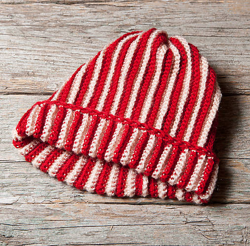 Čiapky, čelenky, klobúky - Háčkovaná čiapka pruhovaná - 17777887_