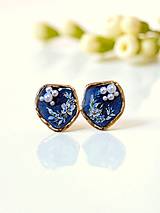 Náušnice - Napichovacie náušnice s modrými kvietkami, chirurgická oceľ - 17777932_