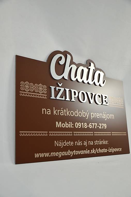 Tabuľky - Ľudová tabuľka s názvom chaty/penziónu/hotela s gravírom údajov - 17780850_