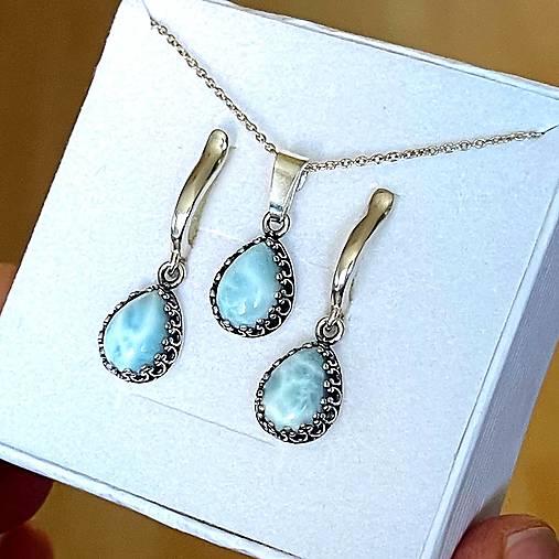 Filigree Larimar Pendant AG925 / Strieborný prívesok s larimarom E001