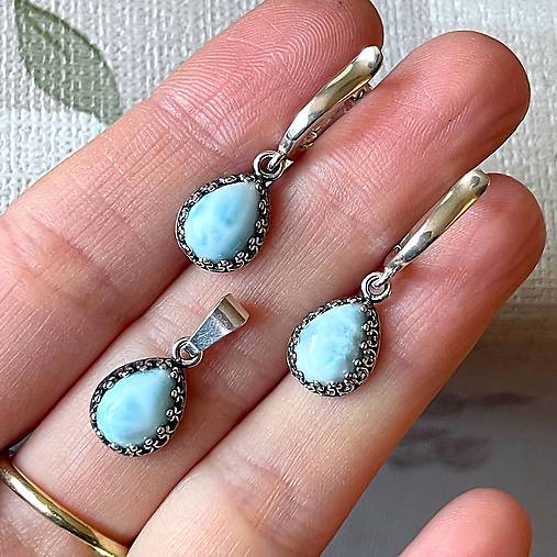 Filigree Larimar Pendant AG925 / Strieborný prívesok s larimarom E001