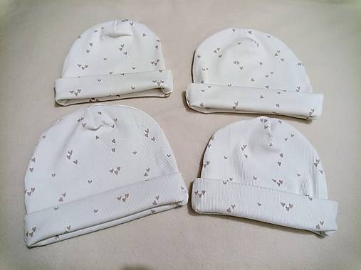 Detské čiapky - Rebrovaná čiapka - srdiečka  - 17786228_