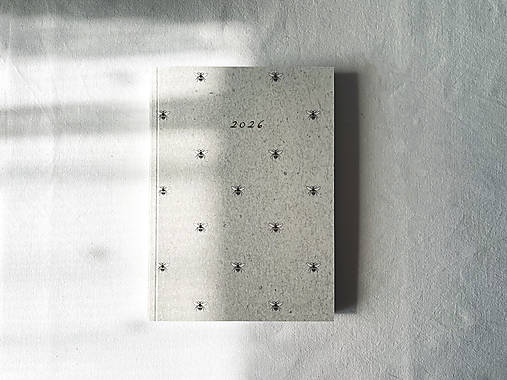 diár 2026 // včely