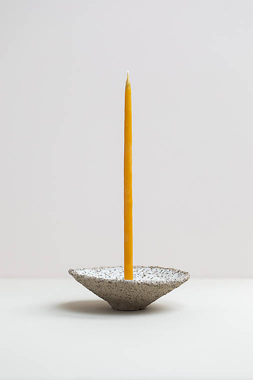 Sviečky - Tenké vysoké sviečky 10 ks zo 100% včelieho vosku - 17789192_