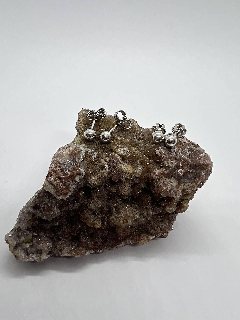 Náušnice z bieleho zlata Guľôčky 