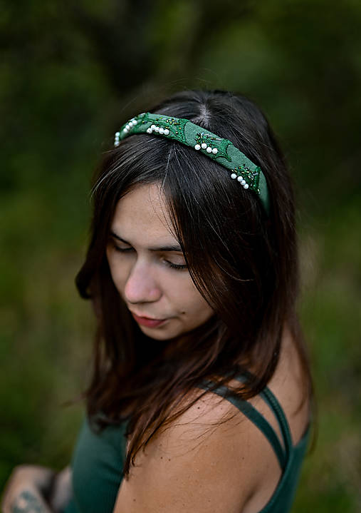 Ozdoby do vlasov - Vyšívaná ľanová čelenka Konvalinky 1 - 17792754_