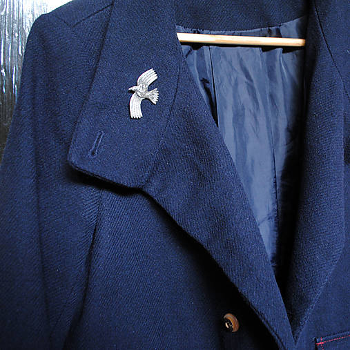 Strieborná brošňa Havran