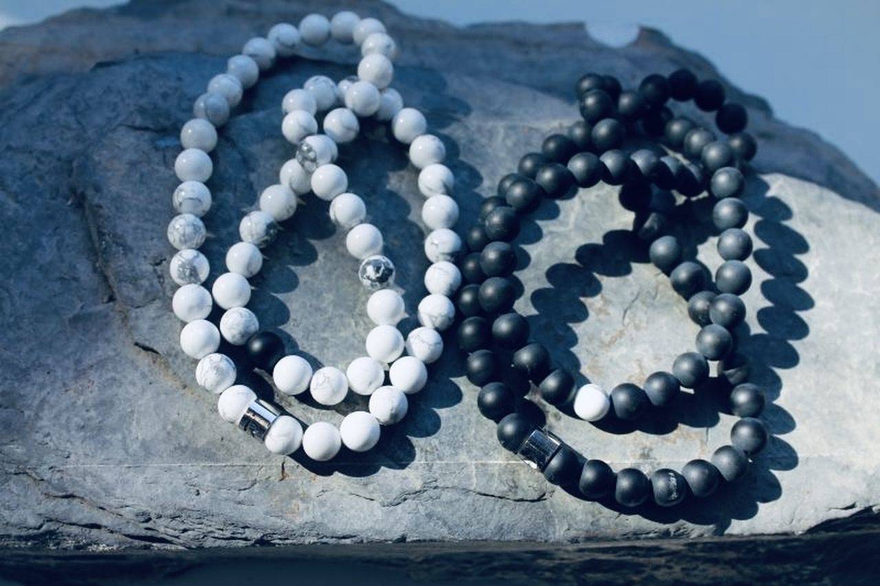 Yin yang _partnerské náhrdelníky s Iniciálkami  