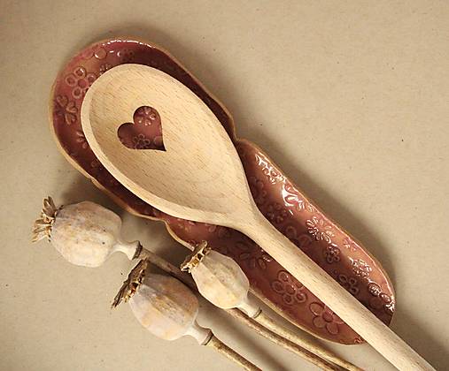 Keramická podložka pod varešku