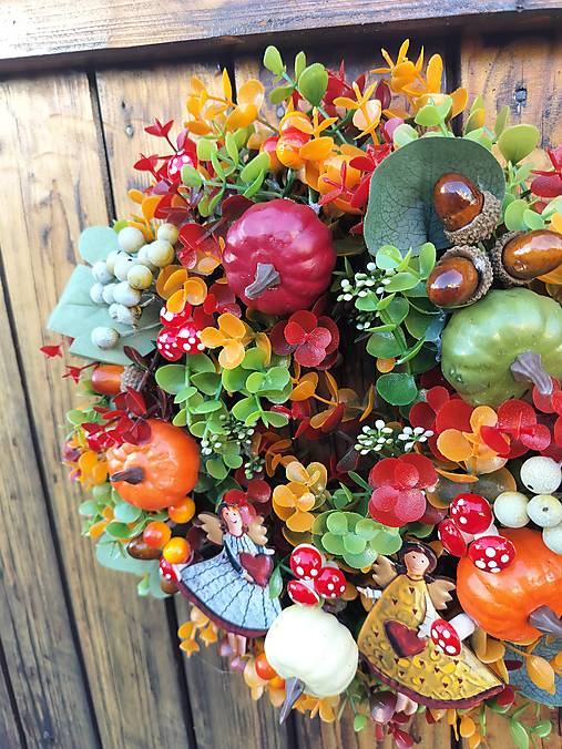 Jesenný veniec s anjelkami