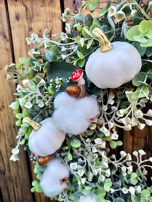 Elegantný jesenný veniec