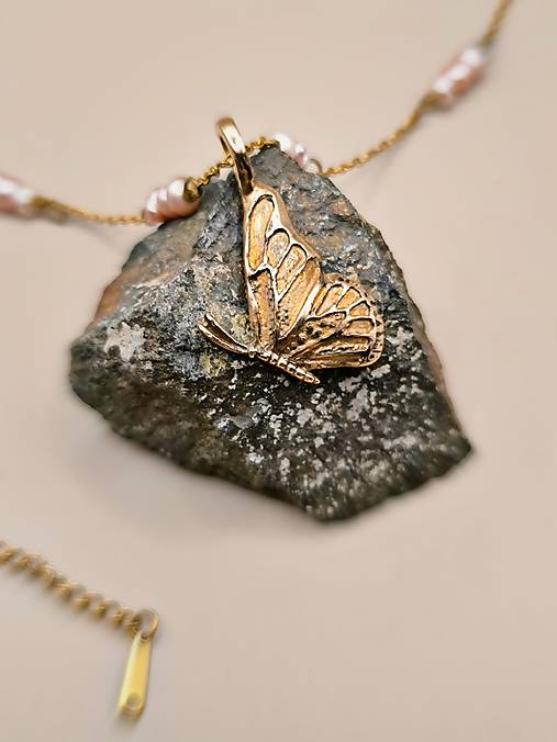 Náhrdelník motýlí sen