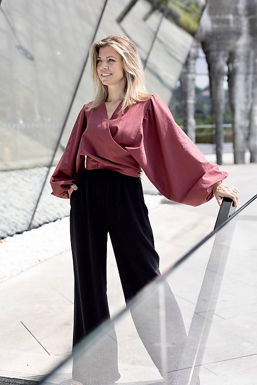 Blúzky a košele - Balonové rukávy, které přitáhnou pozornost - 17801111_