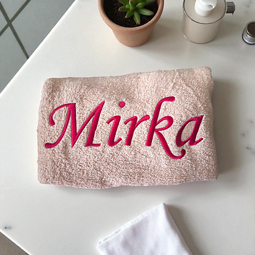 Úžitkový textil - Vyšívana osuška s menom  - 17800950_