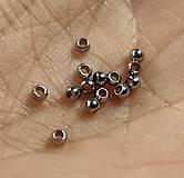 Korálky - Zatláčacia korálka 2x1,5mm, prievlak 1mm /M4557/ - nerezová oceľ 316 - 17805192_