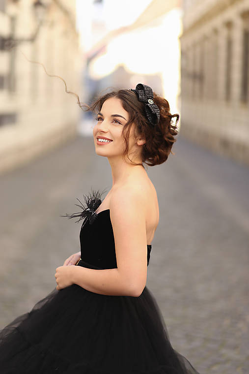 Ozdoby do vlasov - Luxusná elegantná čelenka z kolekcie Coco - 17806528_