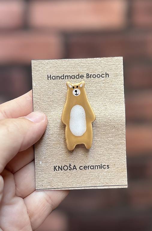 Keramická brošňa malý maco