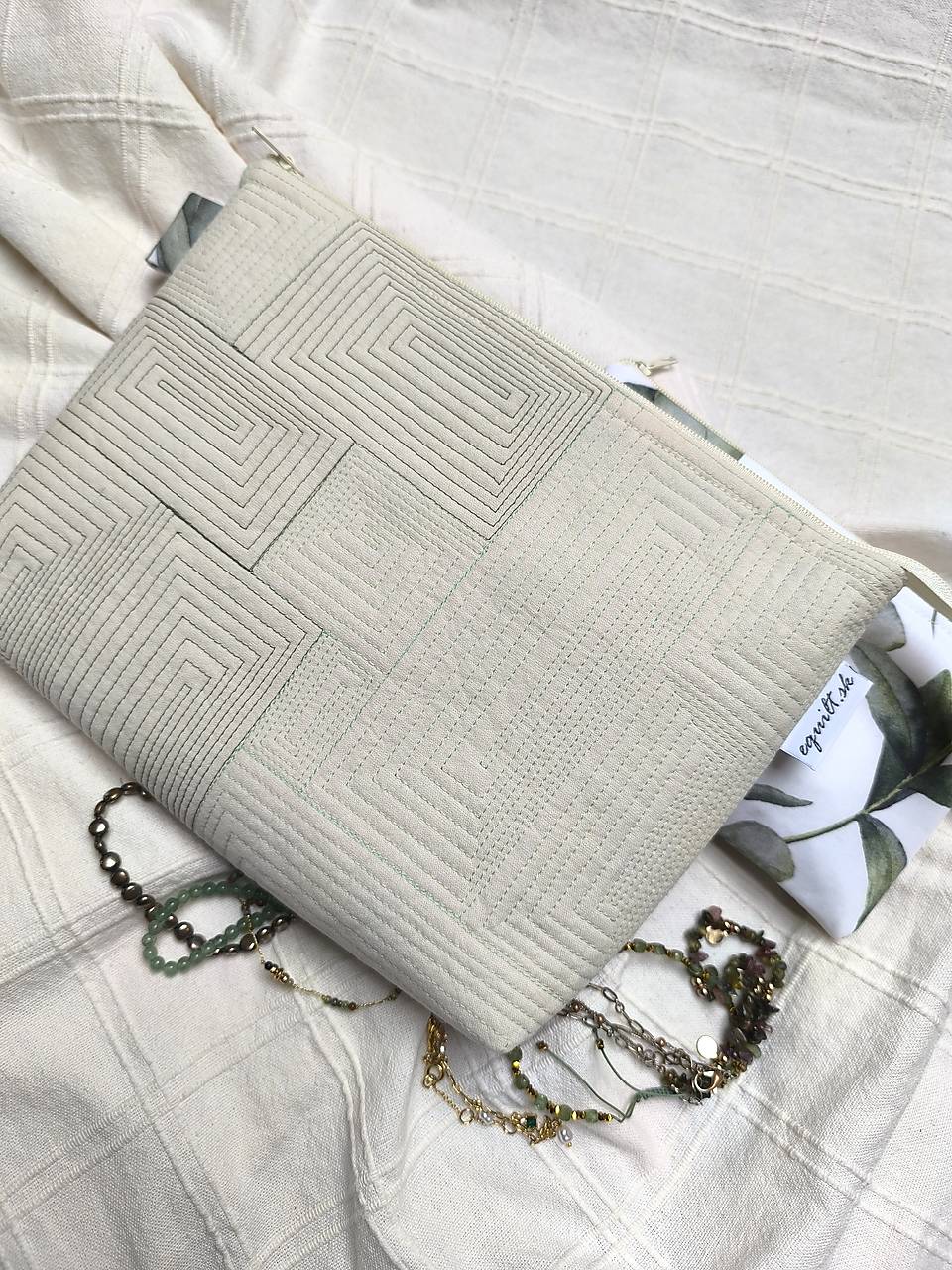 Kozmetická taštička a puzdro na okuliare (Olivovo zelená)