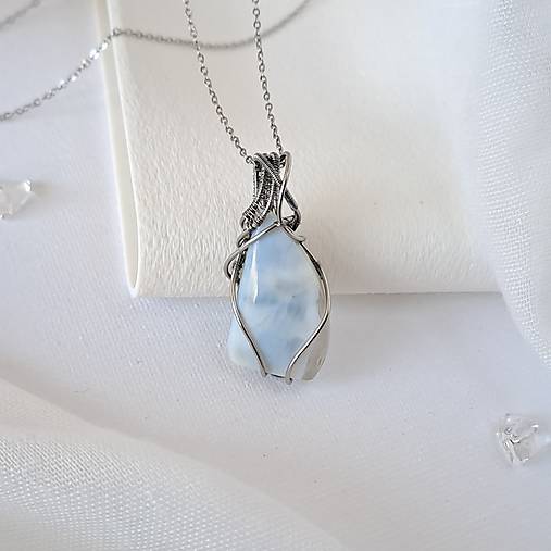 Opál modrý Owyhee svetlý