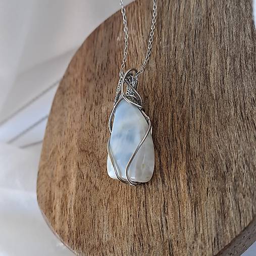 Opál modrý Owyhee svetlý