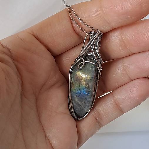 Náhrdelník labradorit dúhový 4