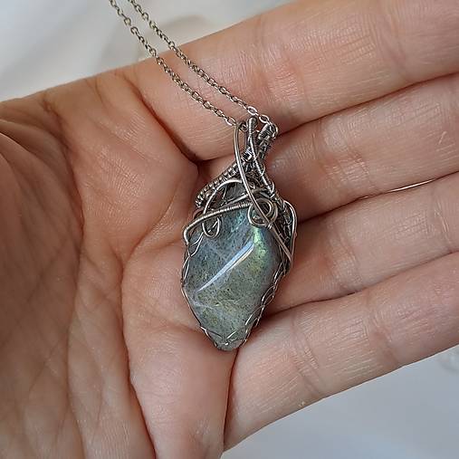 Náhrdelník labradorit dúhový 5