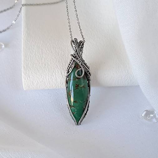 Náhrdelník chryzopras tmavý