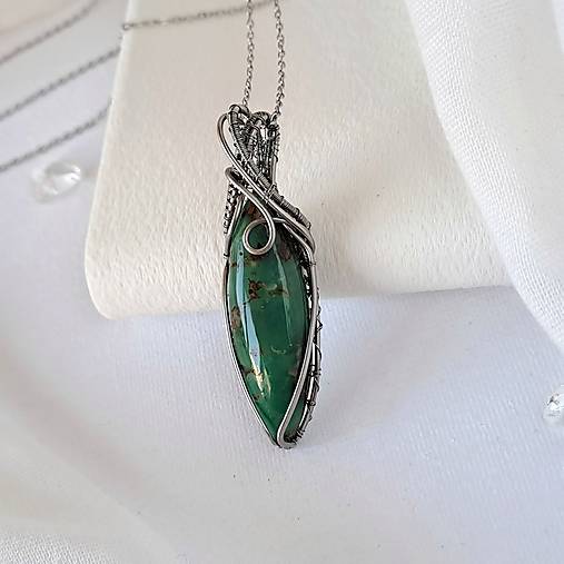 Náhrdelník chryzopras tmavý