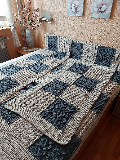 Pachwork jemnučká deka/prehoz na sedaciu  súpravu  z vlny alize puffy fine
