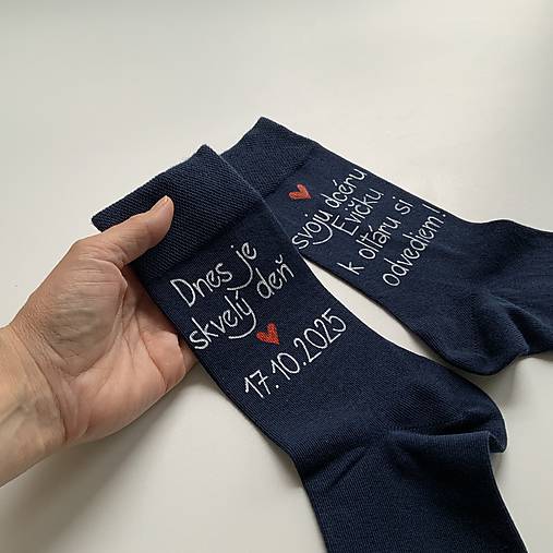Maľované ponožky pre otca ženícha / nevesty (otca nevesty tmavomodré (maľba nad členkom))